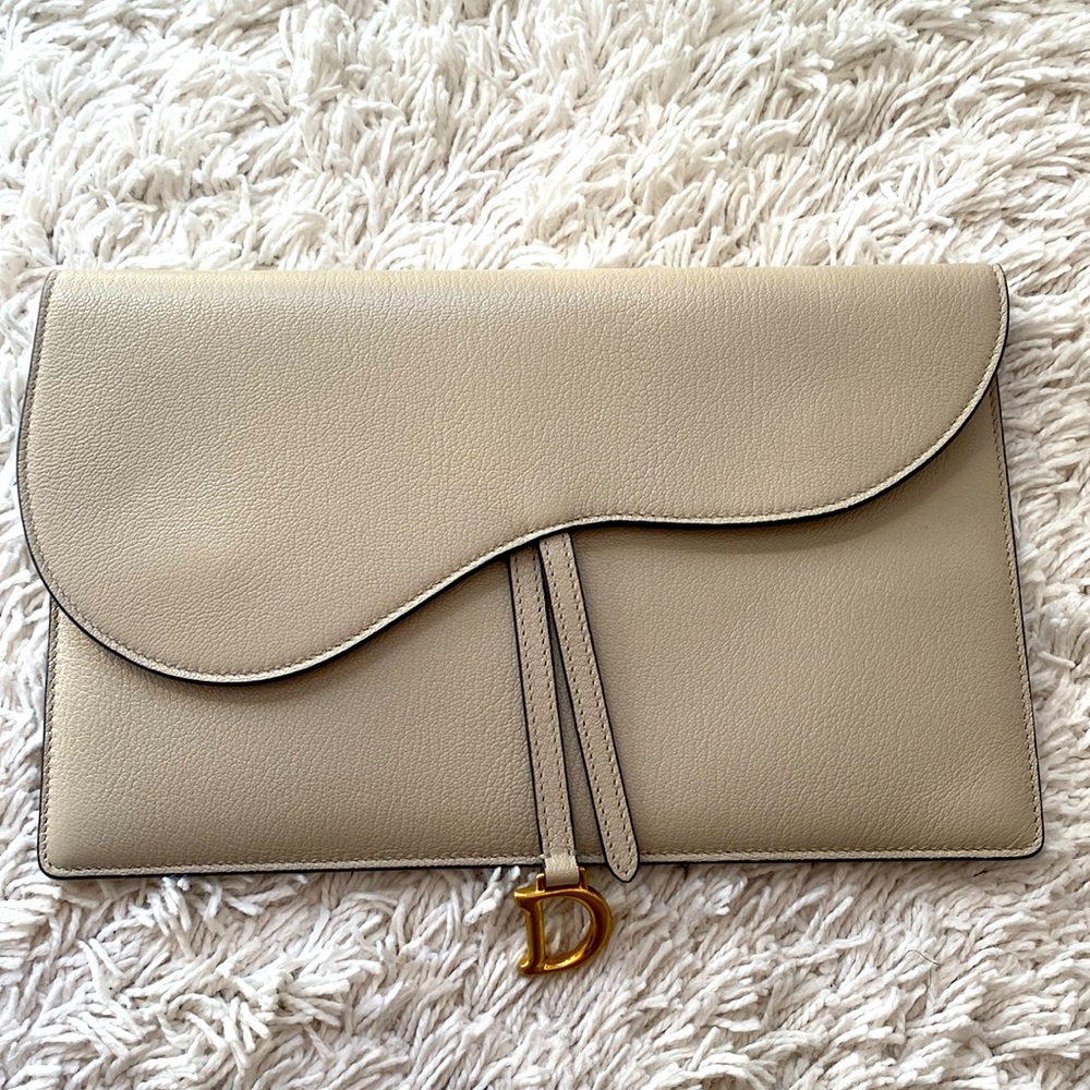 Dior saddle envelope clutch in giftable condition - Picture 2 of 14